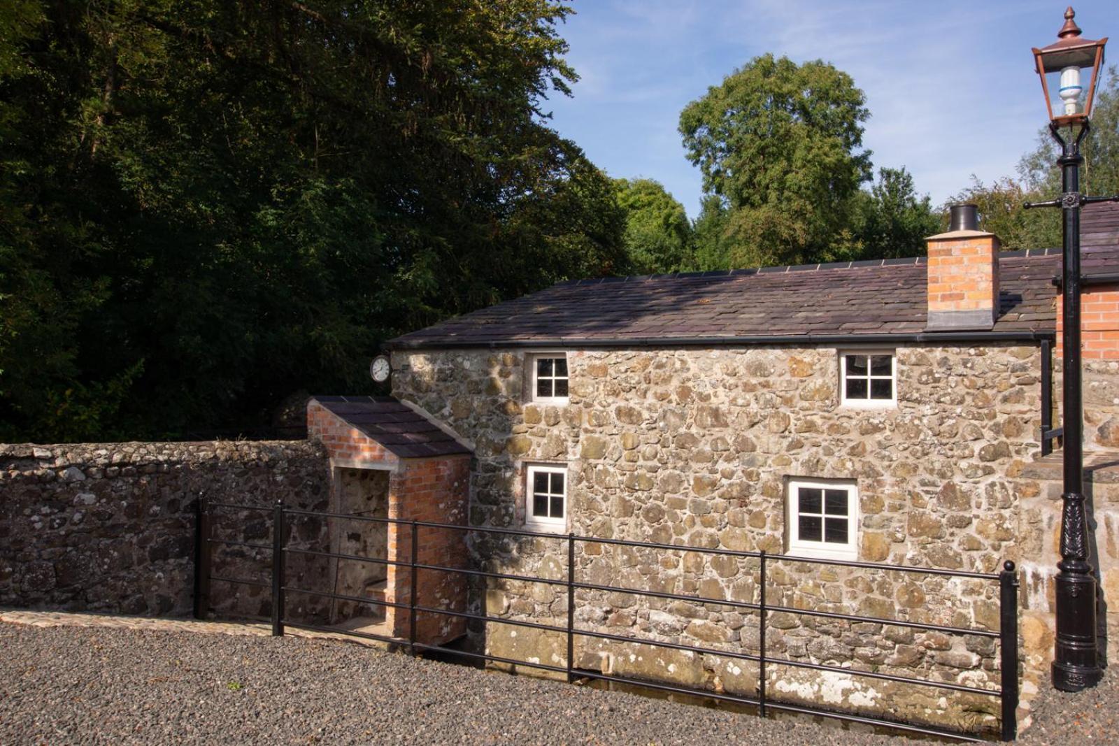 Millbrae Lodges Belfast Buitenkant foto